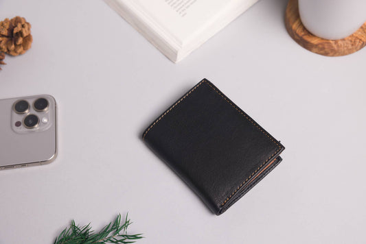 Biggs & Bane Men's Trifold Black & Tan Leather Wallet
