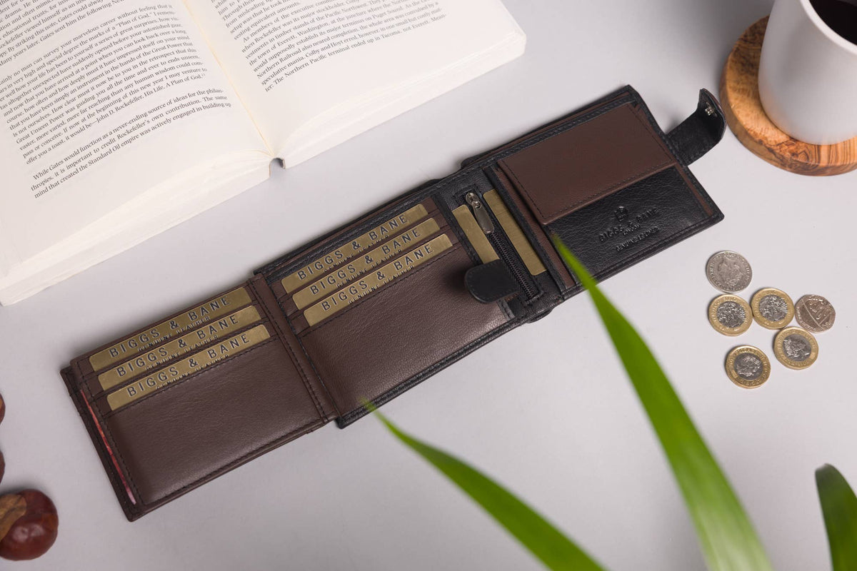 Biggs & Bane Large Capacity Men's Bifold Black & Dark Brown Leather Wallet