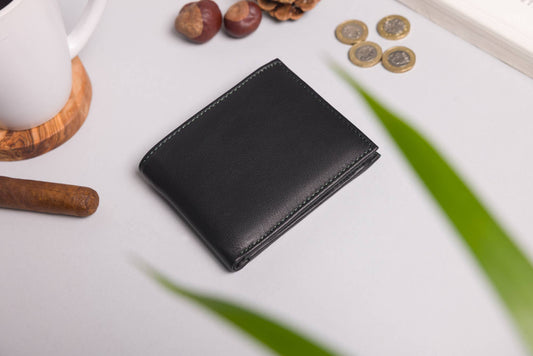 Biggs & Bane Men's Bifold Black & Green Leather Wallet With Large Zip Coin Pocket